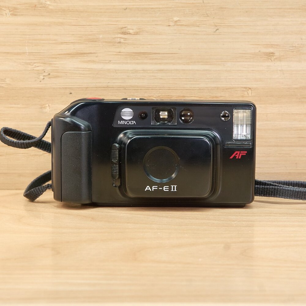 Minolta AF-E II 35mm Film Camera Point & Shoot, Tested Working, With Case